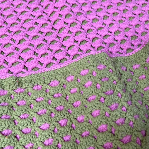 Pink and green reversible handmade afghan - Picture 2 of 2